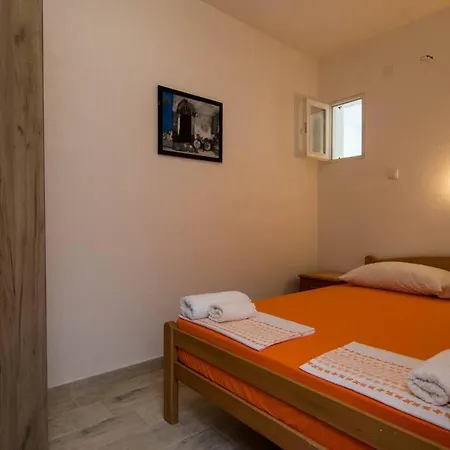 קוטור Seaside Apartment Regata, Only 15 Meters From Sea מראה חיצוני תמונה