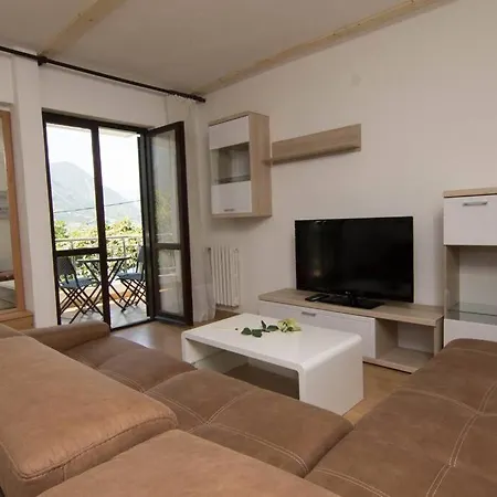 קוטור Seaside Apartment Regata, Only 15 Meters From Sea מראה חיצוני תמונה